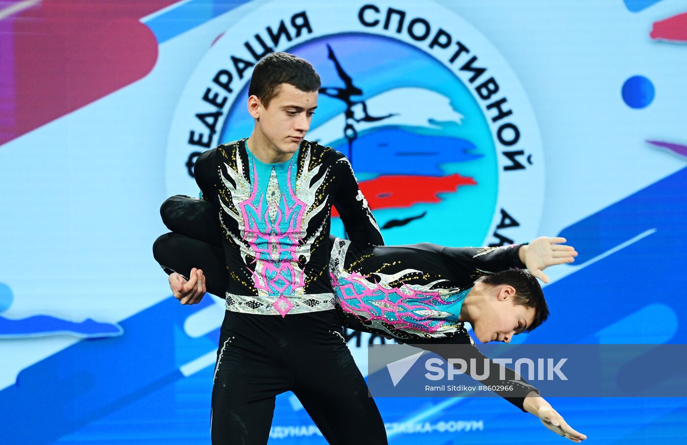 RUSSIA EXPO. Russian national acrobatics team