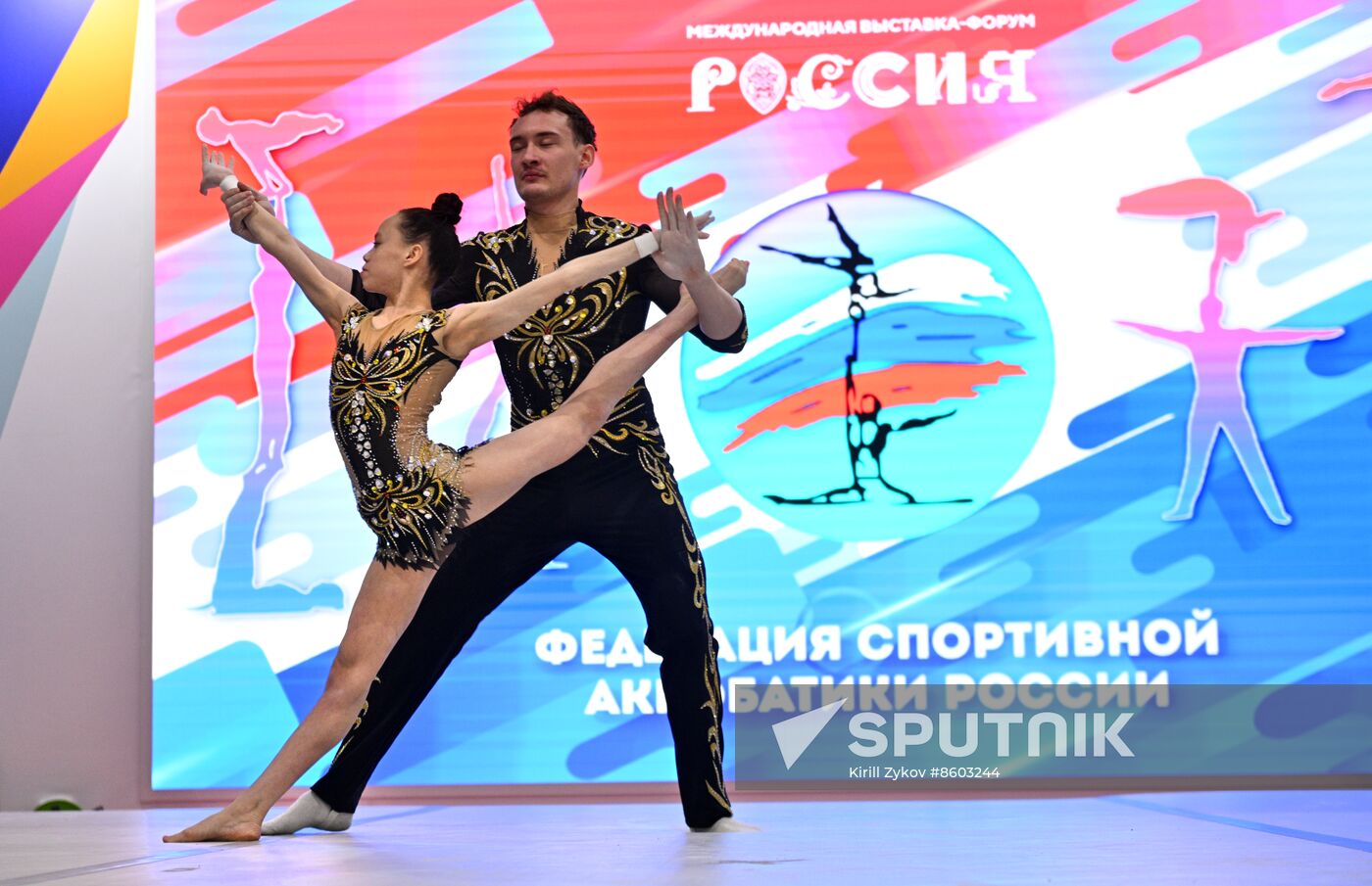 RUSSIA EXPO. Exhibition show by Acrobatic Gymnastics Federation