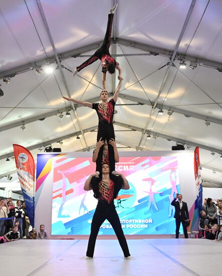RUSSIA EXPO. Exhibition show by Acrobatic Gymnastics Federation