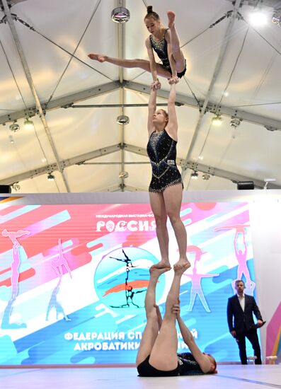 RUSSIA EXPO. Exhibition show by Acrobatic Gymnastics Federation