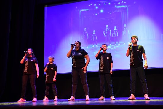 RUSSIA EXPO. Dynasties of Russia contest track: Family Talent Show category