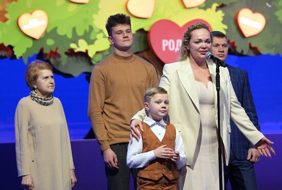 Russia EXPO. Russian Family Forum: Near and Dear