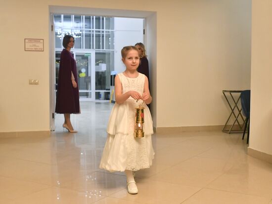 The International RUSSIA EXPO Forum and Exhibition. The launch of the Year of Family during the Loved Ones forum. Lighting up the Heart of Russia family hearth at the Wedding Palace at VDNKh. Location: Russia, Moscow. Author: Mikhail Voskresenskiy/Sputnik. RUSSIA EXPO. Year of Family launch ceremony during Loved Ones Forum