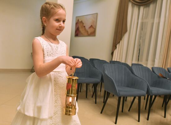 The International RUSSIA EXPO Forum and Exhibition. The launch of the Year of Family during the Loved Ones forum. Lighting up the Heart of Russia family hearth at the Wedding Palace at VDNKh. Location: Russia, Moscow. Author: Mikhail Voskresenskiy/Sputnik. RUSSIA EXPO. Year of Family launch ceremony during Loved Ones Forum