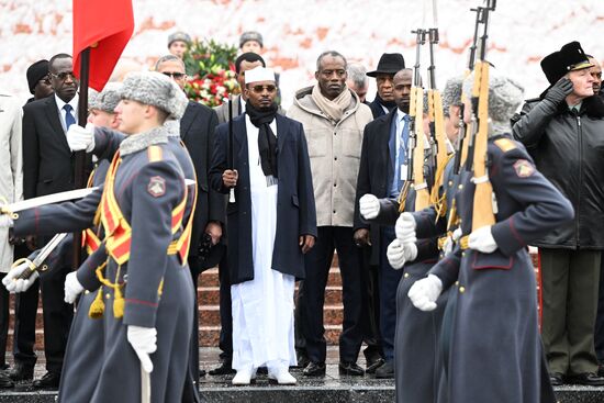 Russia Chad Wreath Laying