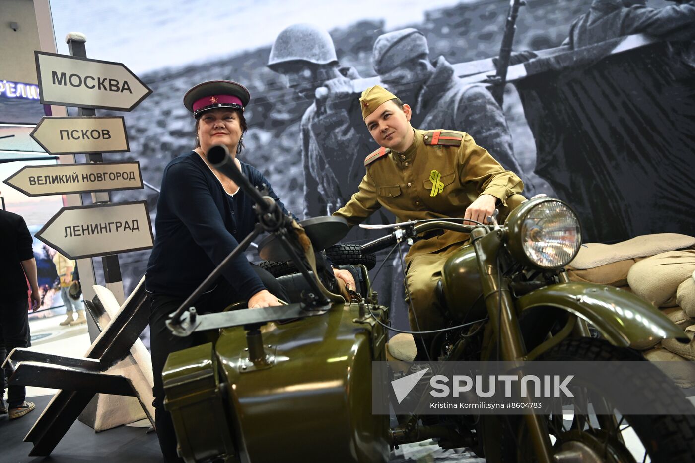 RUSSIA EXPO. Opening heroic week at St. Petersburg stand
