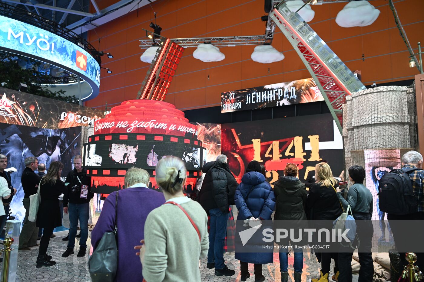 RUSSIA EXPO. Opening heroic week at St. Petersburg stand