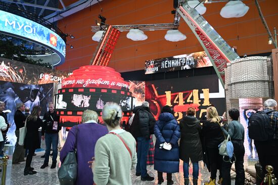RUSSIA EXPO. Opening heroic week at St. Petersburg stand