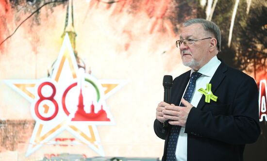 RUSSIA EXPO. Opening heroic week at St. Petersburg stand