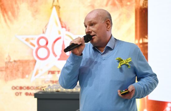 RUSSIA EXPO. Opening heroic week at St. Petersburg stand