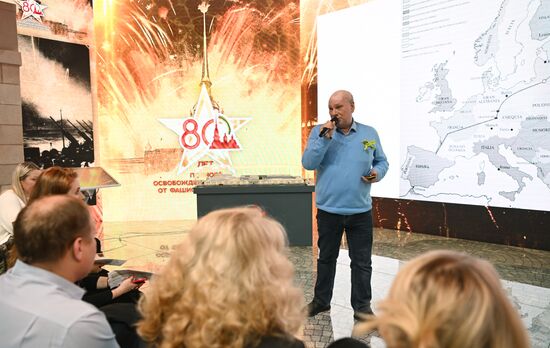 RUSSIA EXPO. Opening heroic week at St. Petersburg stand