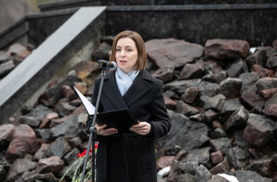 Moldova Holocaust Memorial Rally