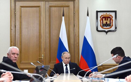 Russia Putin Northwestern Federal District