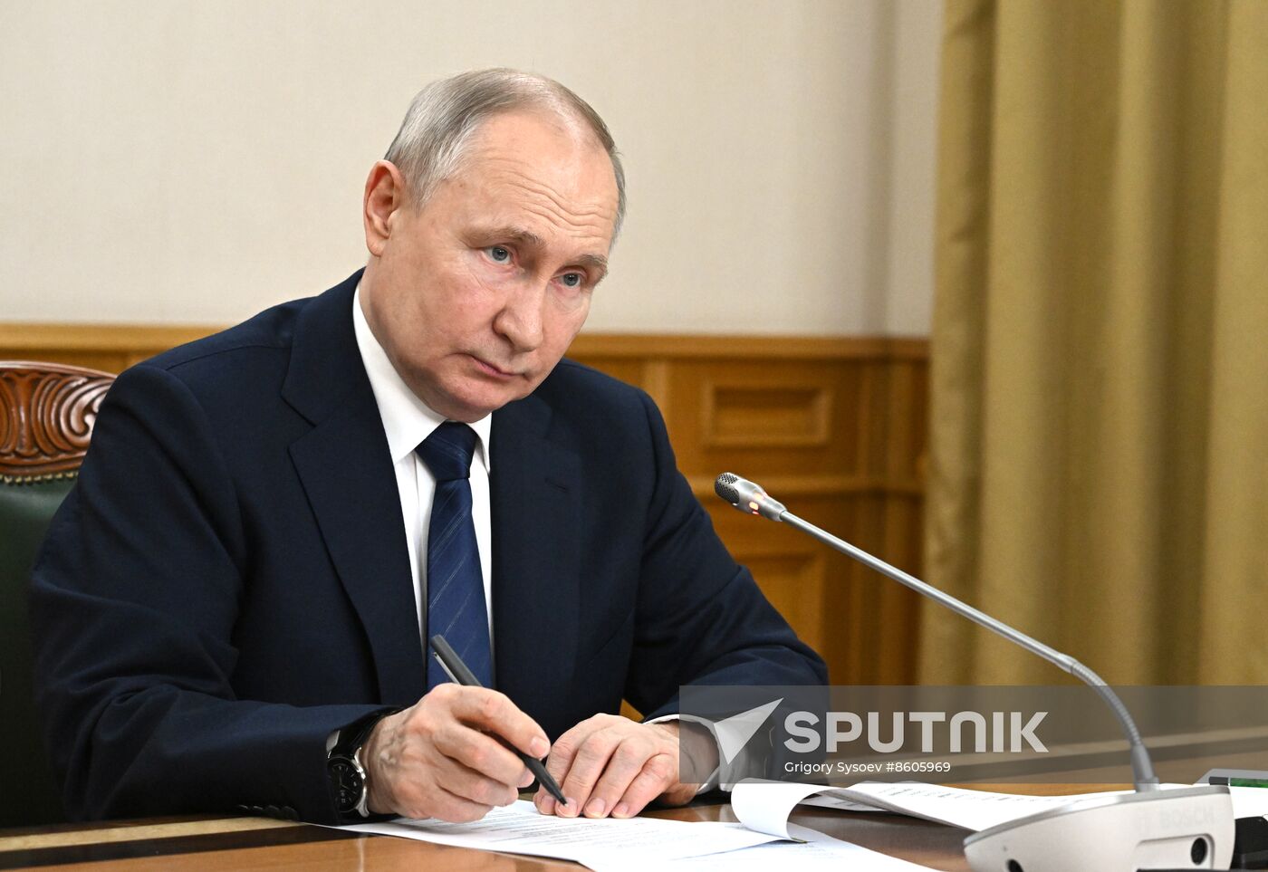 Russia Putin Northwestern Federal District