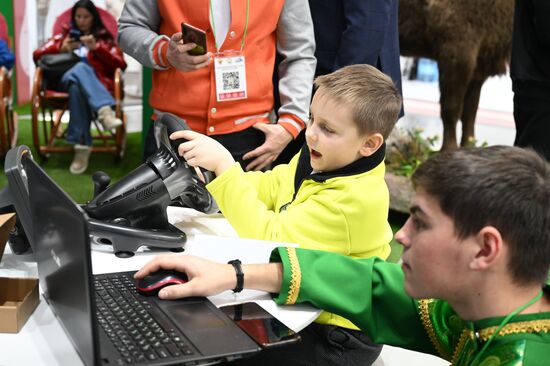 The International RUSSIA EXPO Forum and Exhibition. The Oryol Region stand at pavilion No.75. Location: Russia, Moscow. Author: Maksim Blinov/Sputnik. RUSSIA EXPO