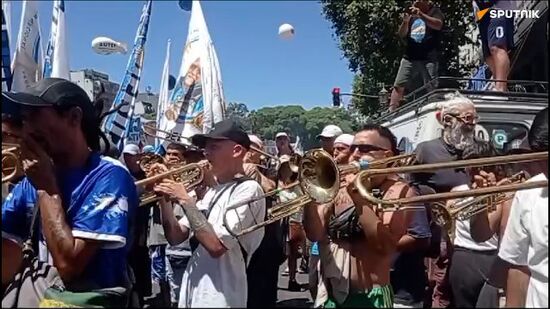 Argentines protest in the center of Buenos Aires against President Javier Milei's policies to liberalize the country's economy