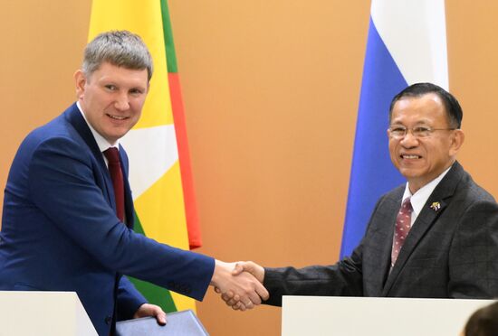 RUSSIA EXPO. 4th session of Russian-Myanmar Intergovernmental Commission on Trade and Economic Cooperation