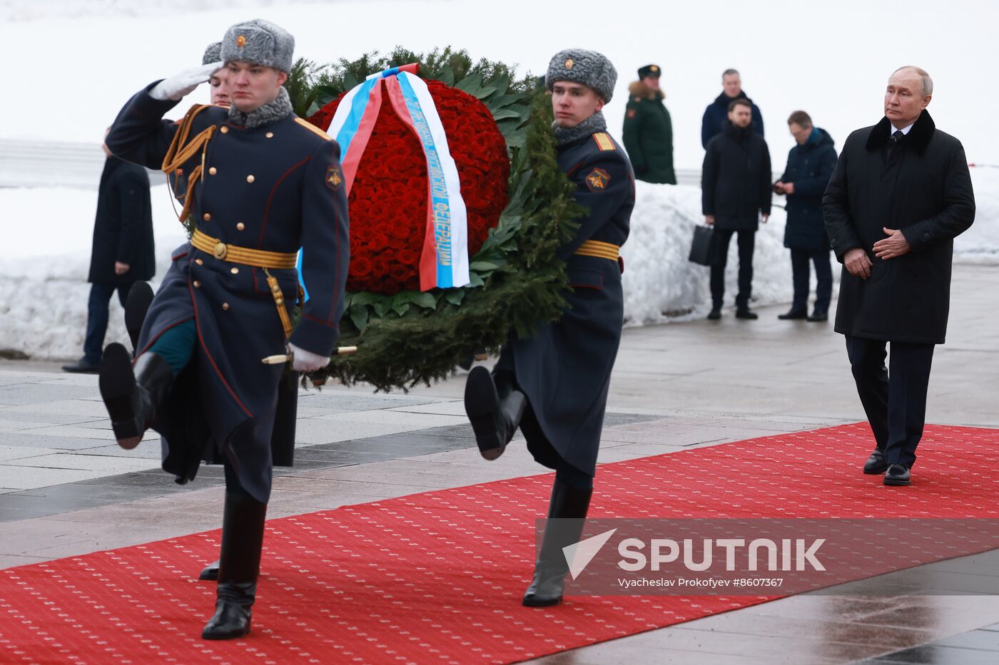 Russia WWII Leningrad Siege Lifting Anniversary Wreath-Laying