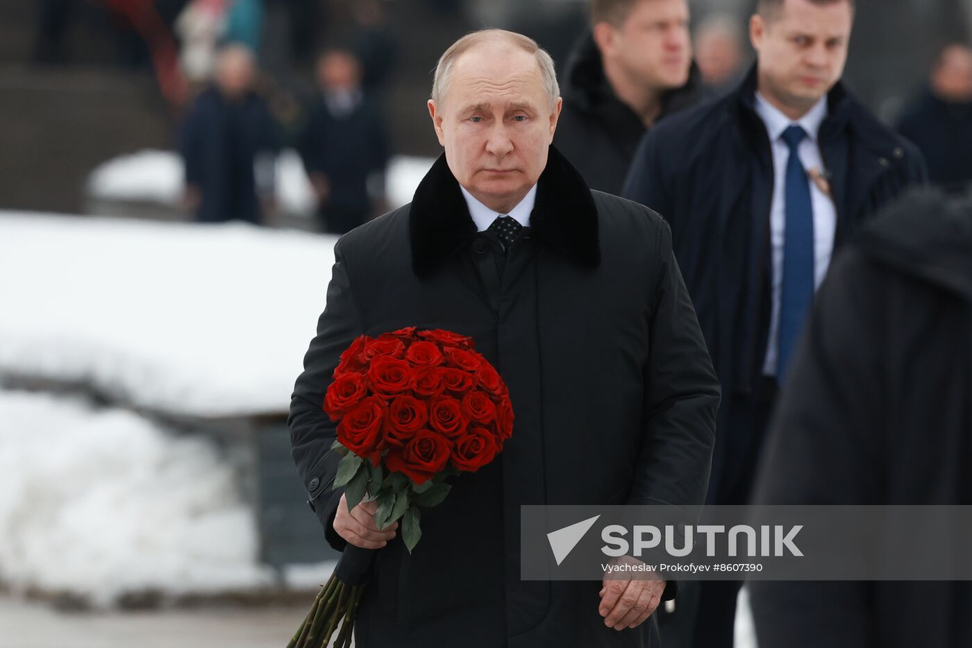 Russia WWII Leningrad Siege Lifting Anniversary Wreath-Laying