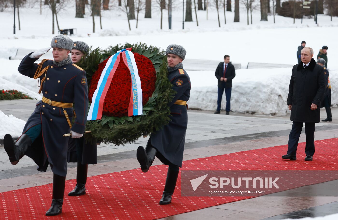 Russia WWII Leningrad Siege Lifting Anniversary Wreath-Laying