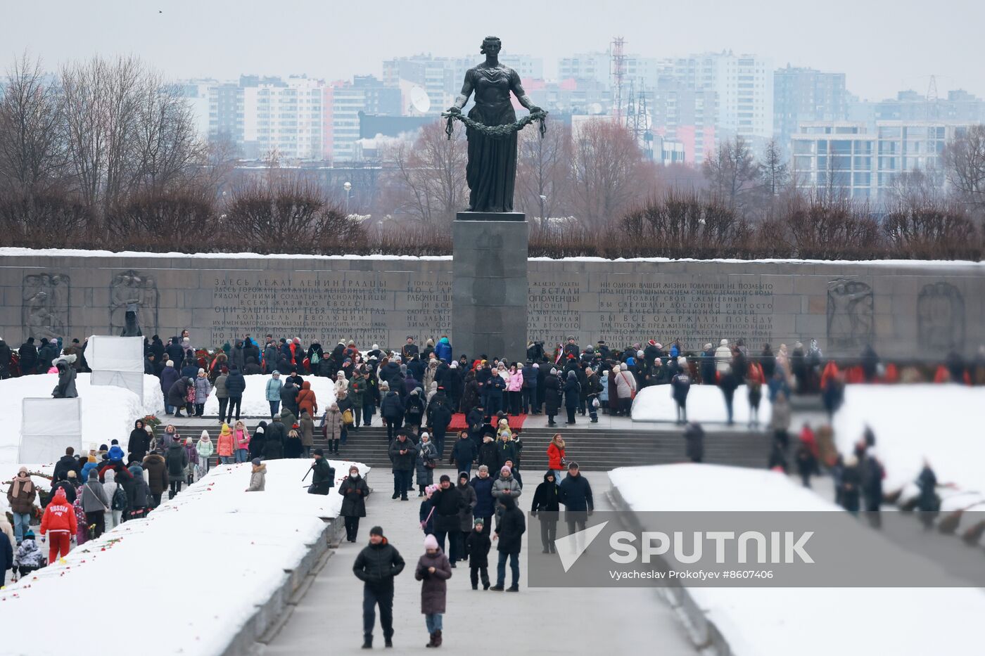 Russia WWII Leningrad Siege Lifting Anniversary Wreath-Laying