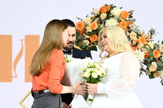 RUSSIA EXPO. Energy Connects Hearts: Wedding of energy industry workers