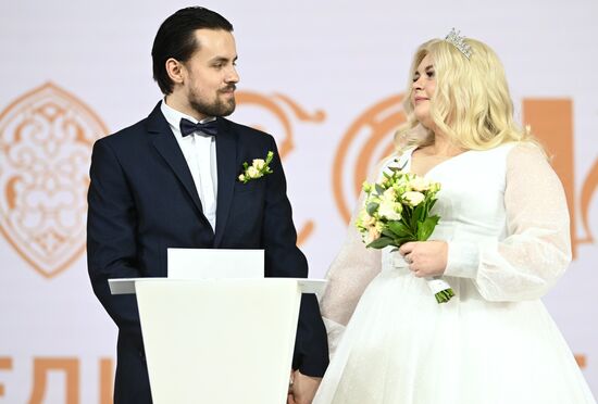 RUSSIA EXPO. Energy Connects Hearts: Wedding of energy industry workers