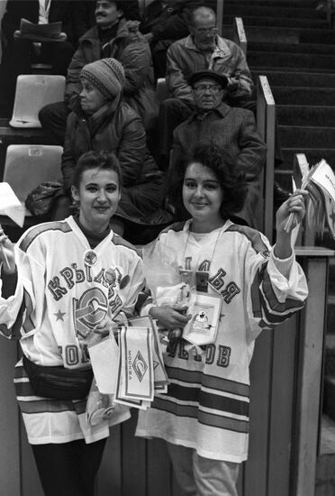 Million on Ice commercial hockey tournament