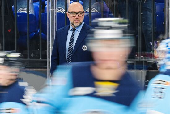 Russia Ice Hockey Kontinental League Sibir - Ak Bars