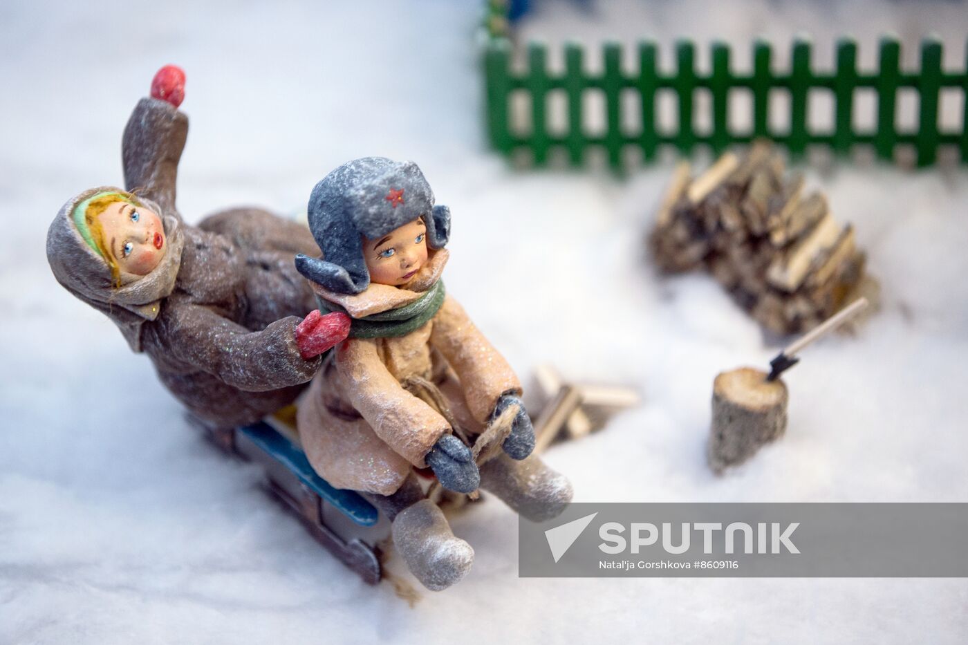 Russia Cotton Wool Toys