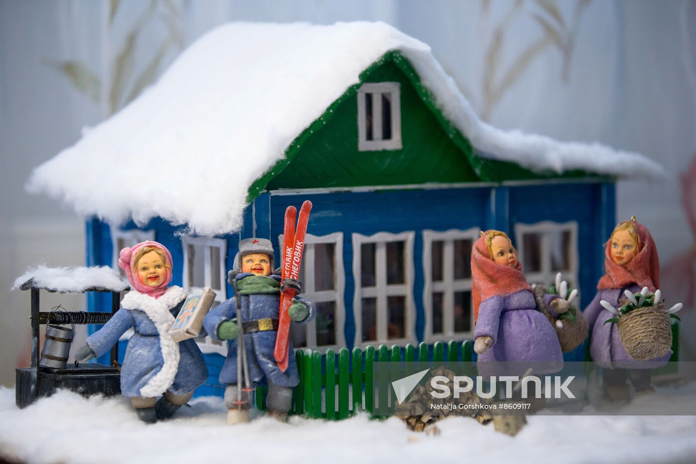 Russia Cotton Wool Toys