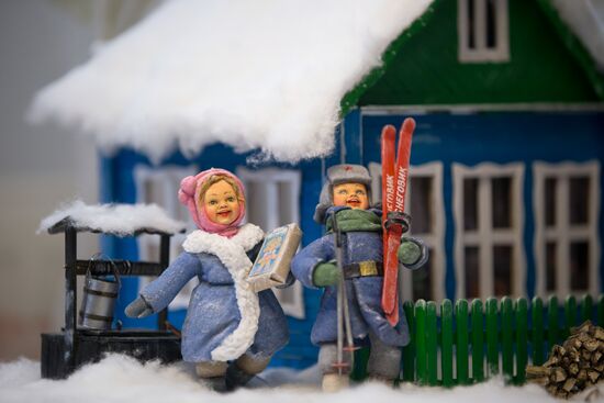 Russia Cotton Wool Toys