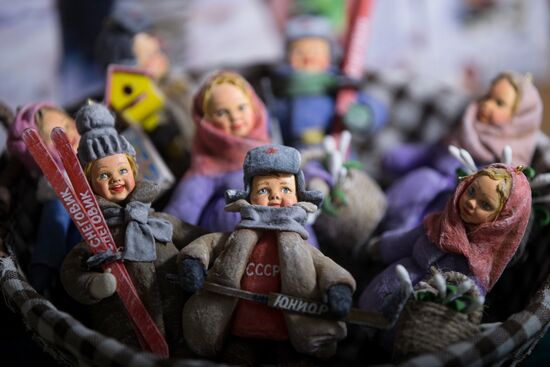 Russia Cotton Wool Toys