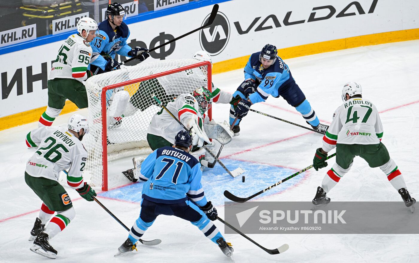 Russia Ice Hockey Kontinental League Sibir - Ak Bars