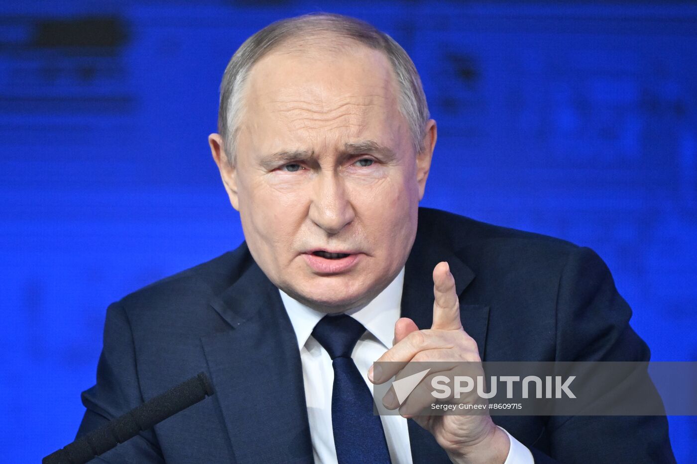 Russia Putin Presidential Election Campaign