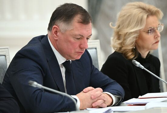 Russia Putin New Regions Social and Economic Development