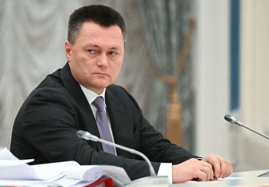 Russia Putin New Regions Social and Economic Development