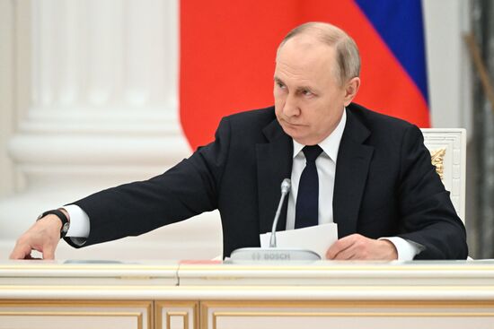 Russia Putin New Regions Social and Economic Development