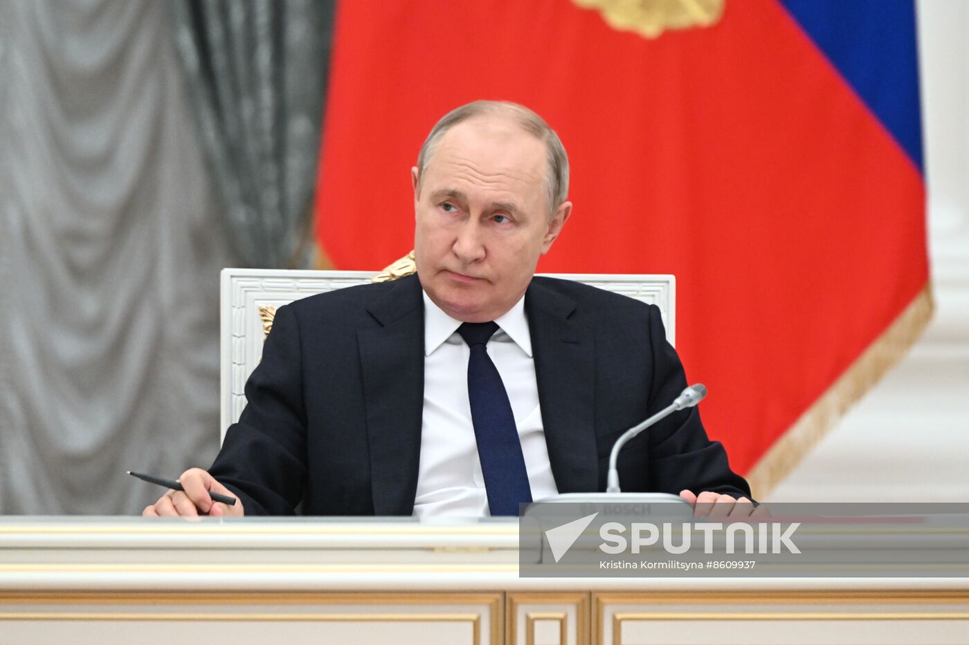 Russia Putin New Regions Social and Economic Development