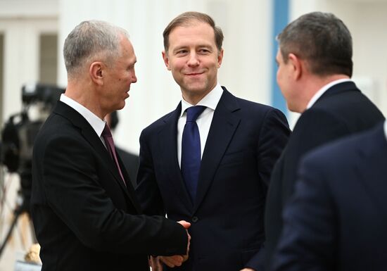 Russia Putin New Regions Social and Economic Development