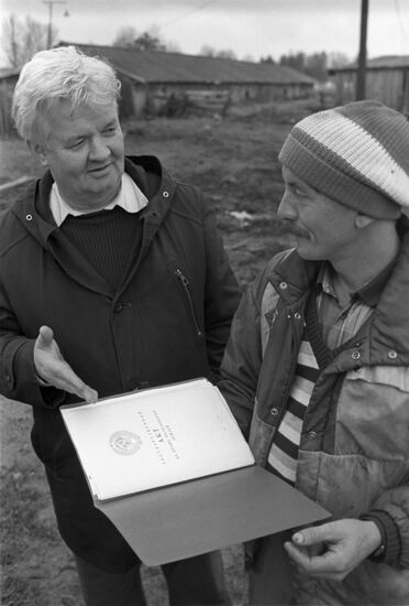 Lesonen brothers' farm in Karelian ASSR
