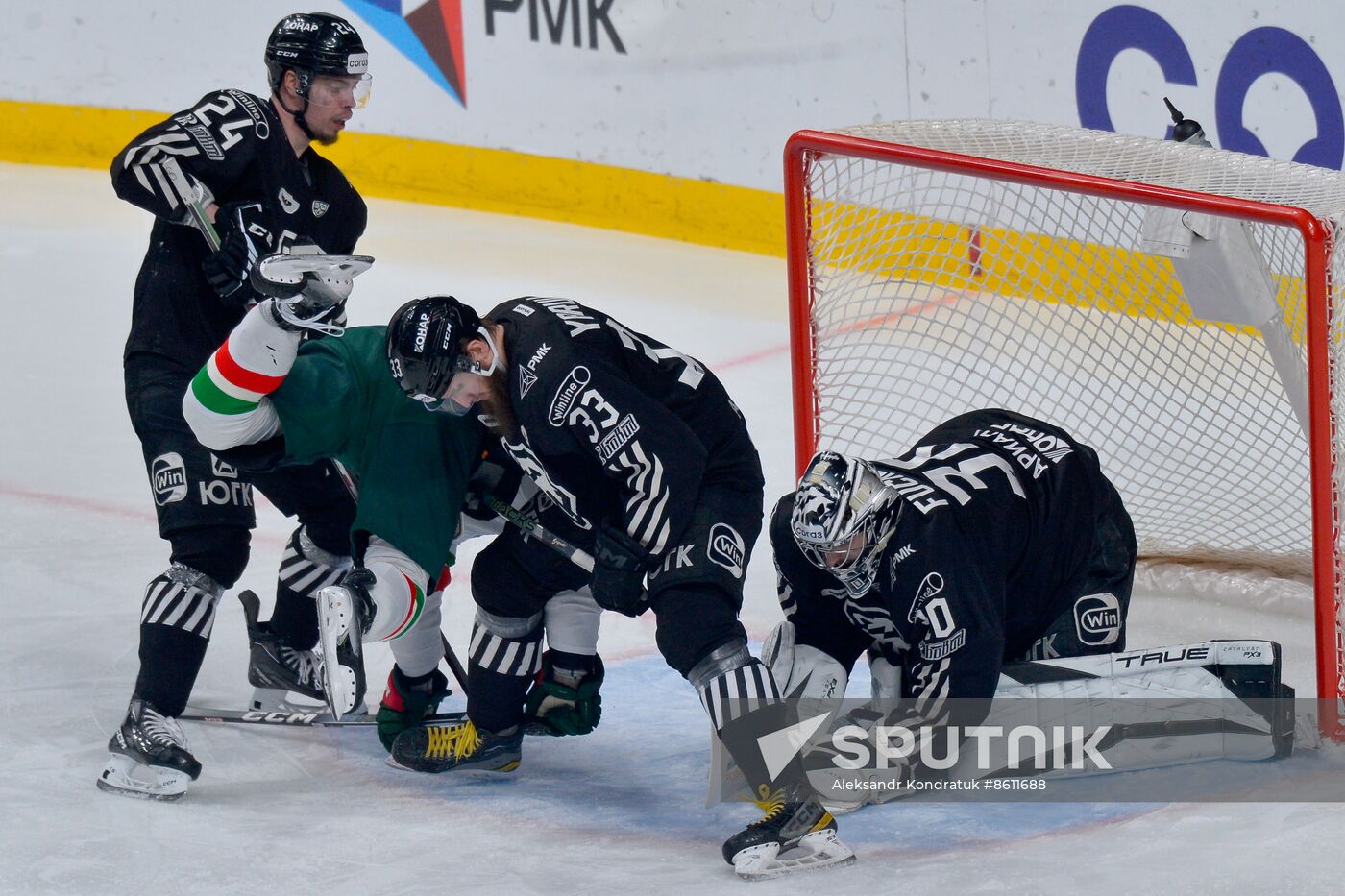 Russia Ice Hockey Kontinental League Traktor - Ak Bars