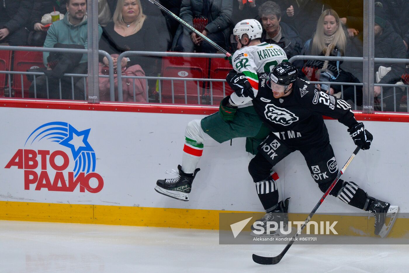 Russia Ice Hockey Kontinental League Traktor - Ak Bars