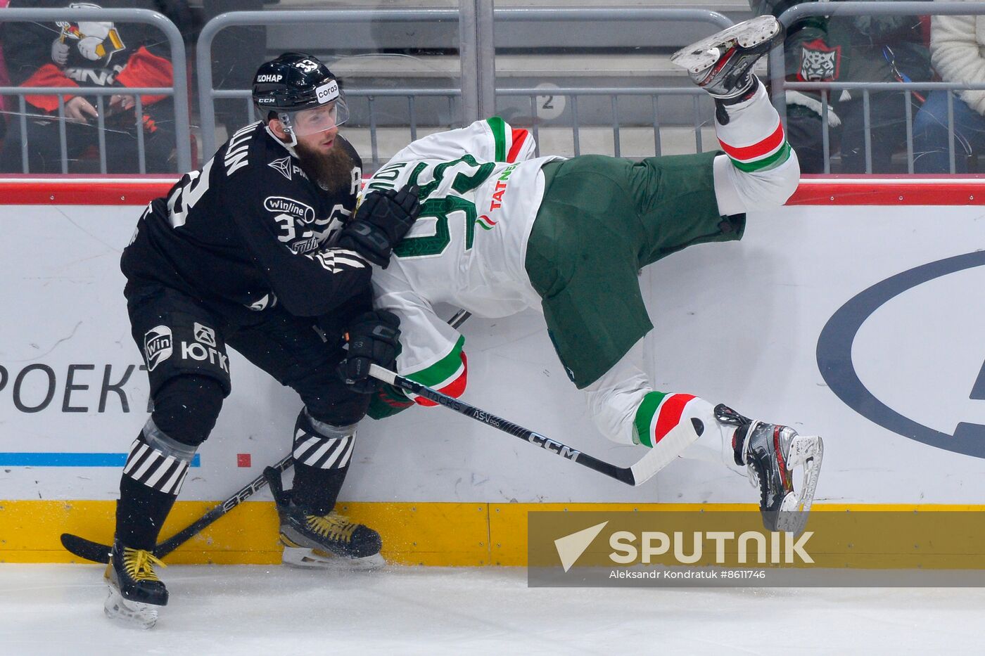 Russia Ice Hockey Kontinental League Traktor - Ak Bars