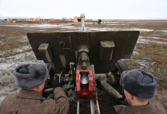 Russia WWII Stalingrad Battle Re-enactment