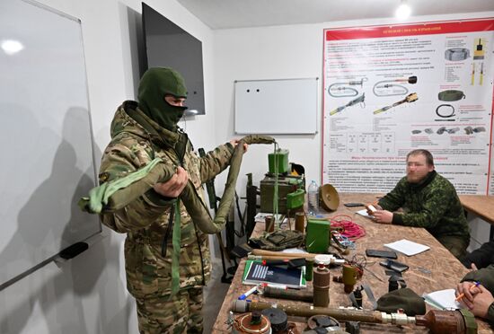 Russia Ukraine Military Operation Engineer Unit