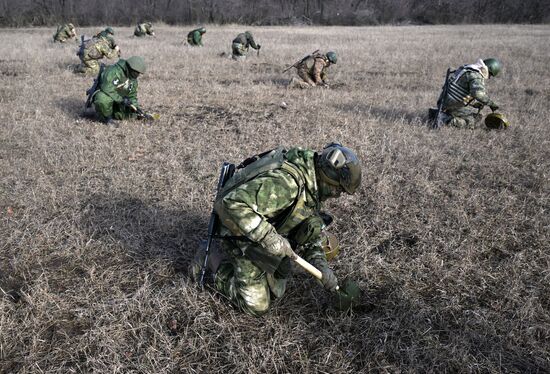 Russia Ukraine Military Operation Engineer Unit