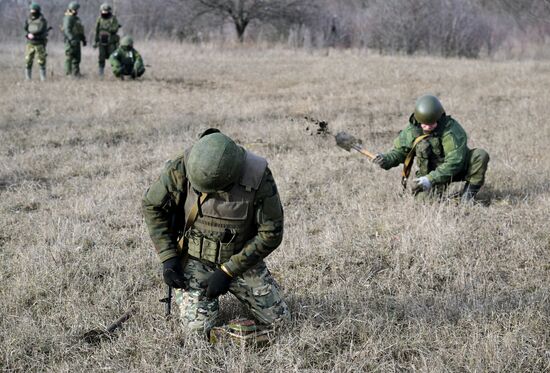 Russia Ukraine Military Operation Engineer Unit