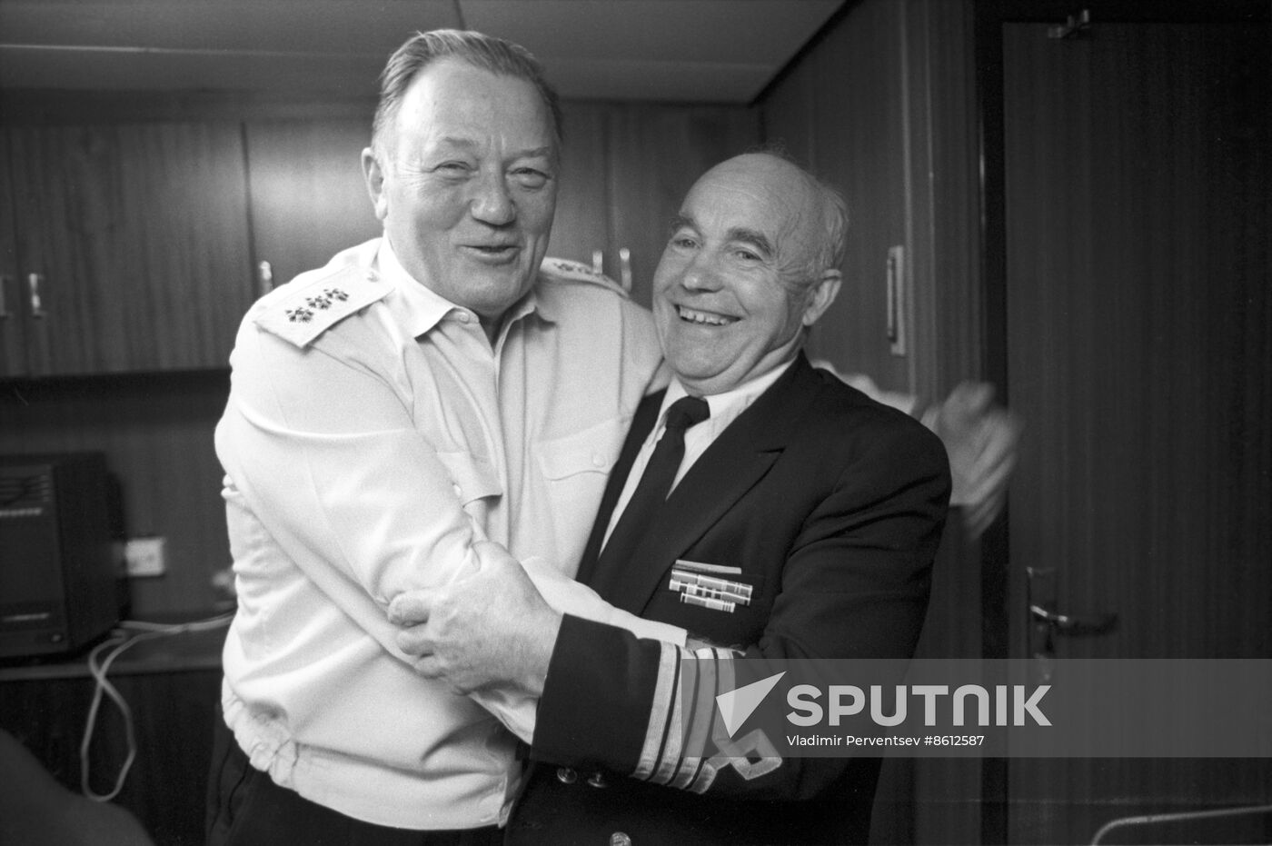 Memorial meeting in Arkhangelsk to honor arrival of Dervish first allied convoy