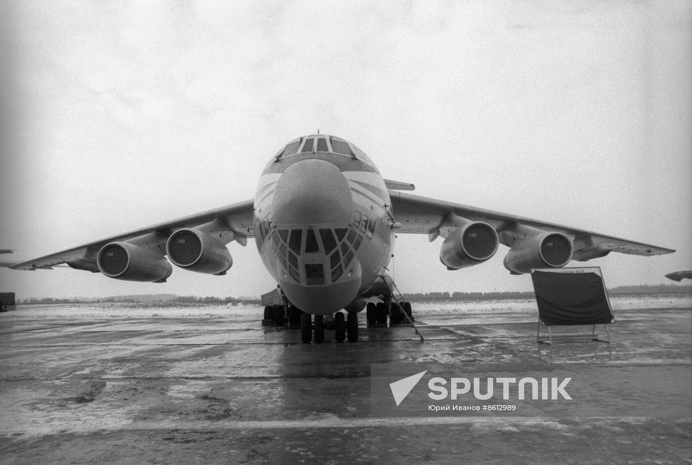 Inspection of military equipment in Minsk
